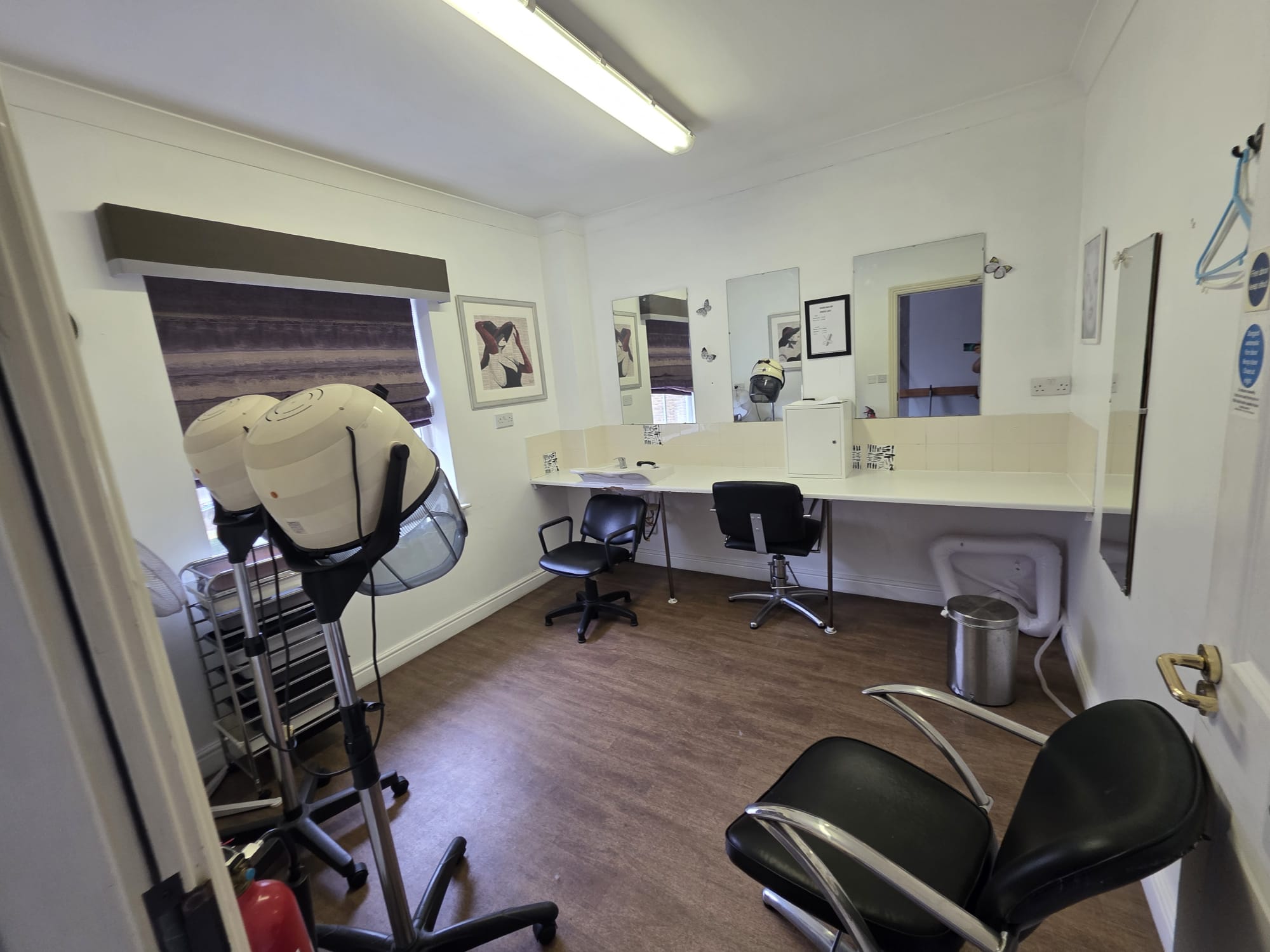 Aspen Court Care Home slider image