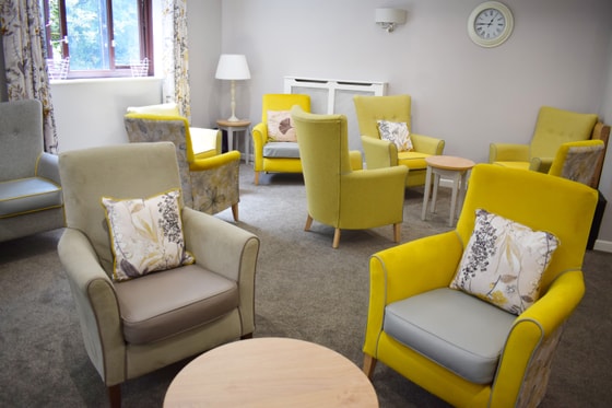 green and yellow chairs