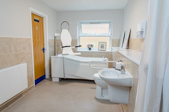 Aberpennar Court Care Home - Senior accessible bathroom