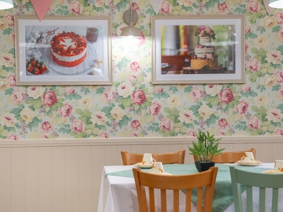 Rivendell View Care Home - Floral wallpaper and pictures