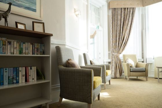 Elstree Court Care Home - Senior living room 
