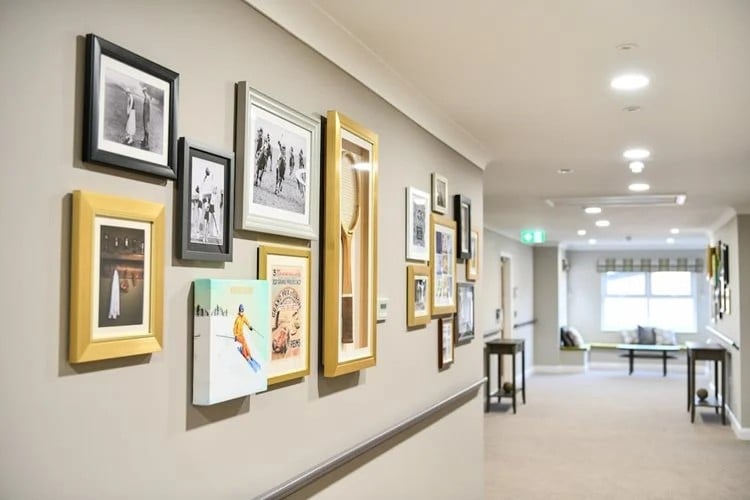 Haywood Lodge Care Home - Pictures on the walls