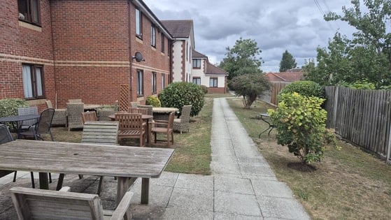Fieldway Care Home - Outdoor garden senior living