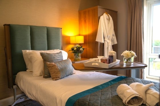 Mossdale Residence Care Home - Orange lamp single bed