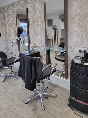 Dove Court Care Home - Hair salon seating