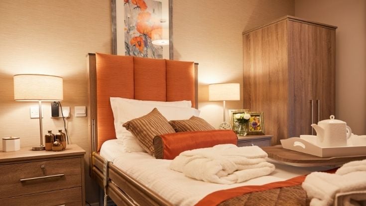 Mossdale Residence Care Home - Bed and lamps