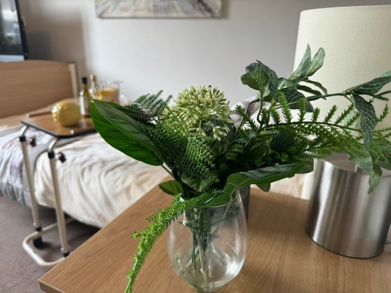 Stoneleigh Care Home - Stoneleigh Care Home bedroom