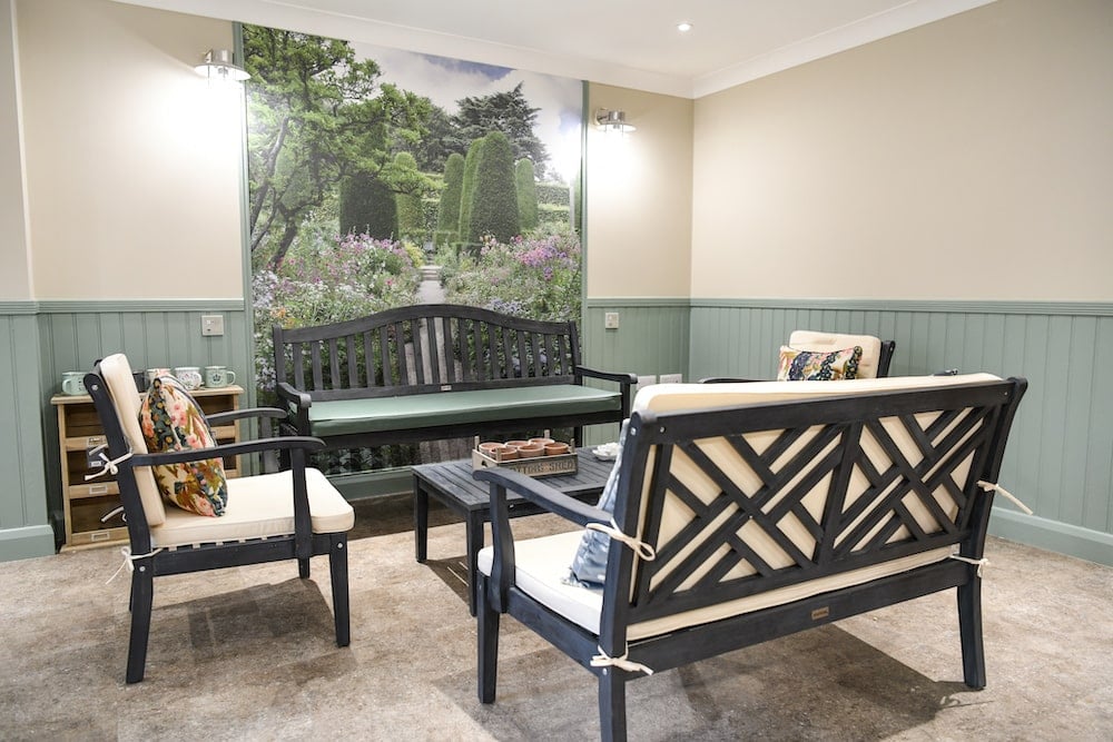 Woodthorpe Lodge Care Home slider image
