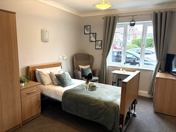 Sutherland Court Care Home - Green covered Single bed 