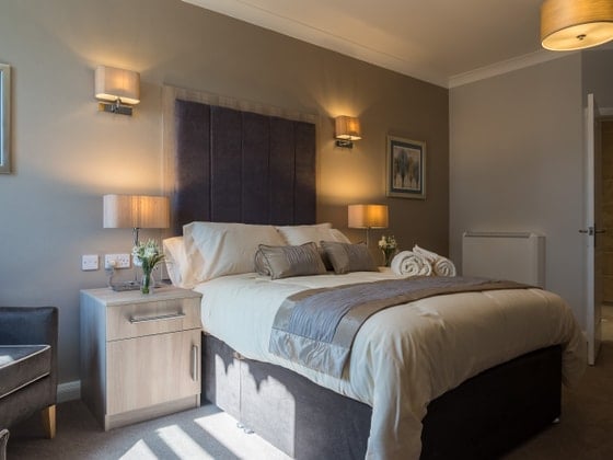 Newlands Care Home - Senior double bed purple