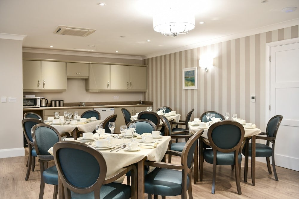 Woodthorpe Lodge Care Home slider image