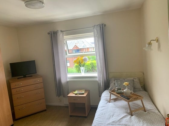 The Daffodils Care Home - Single bed with Television